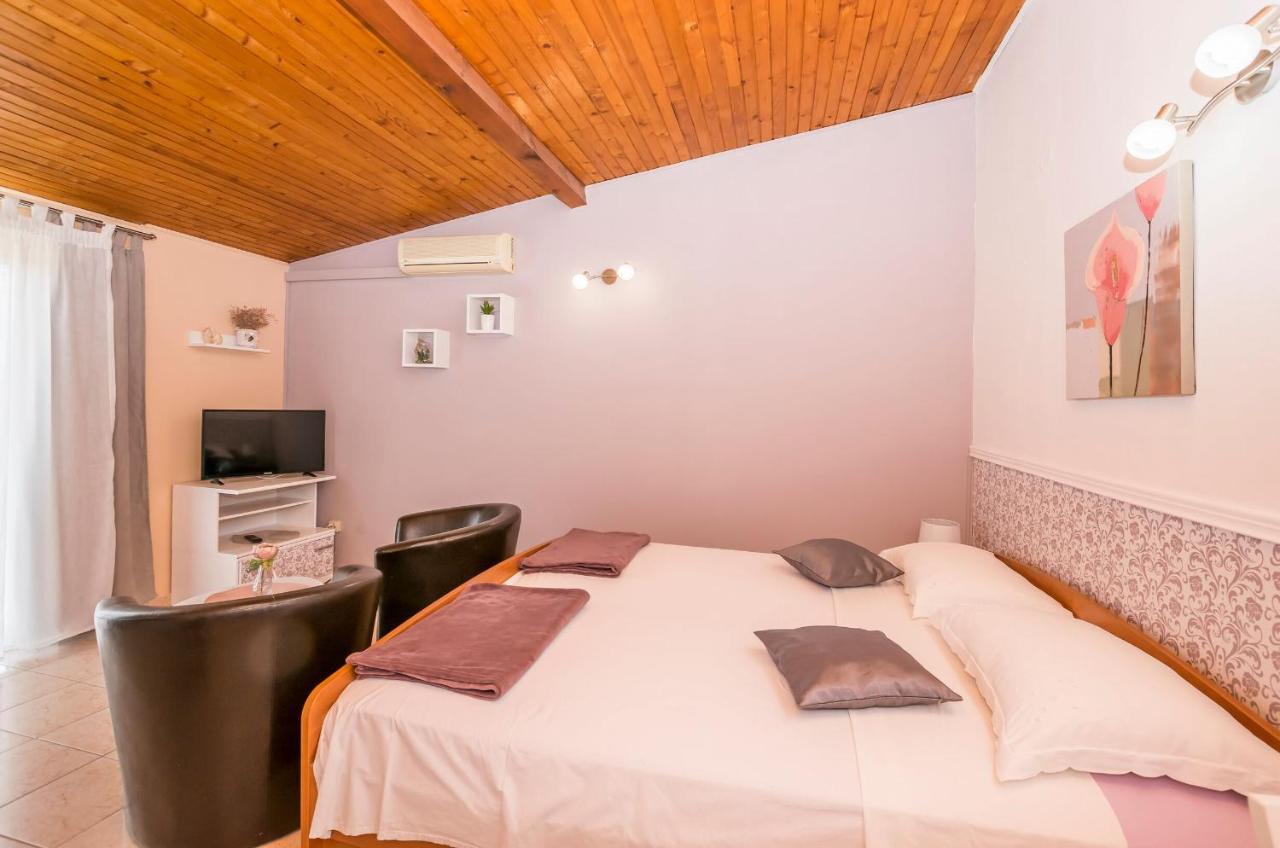 Apartment Zinka Vodice Exterior foto