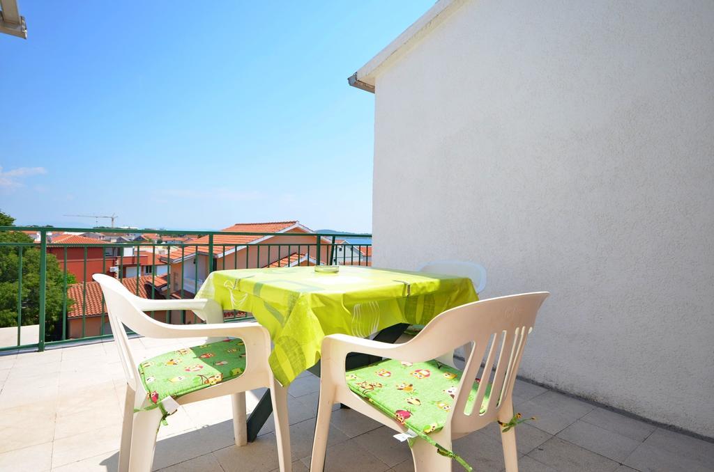 Apartment Zinka Vodice Exterior foto