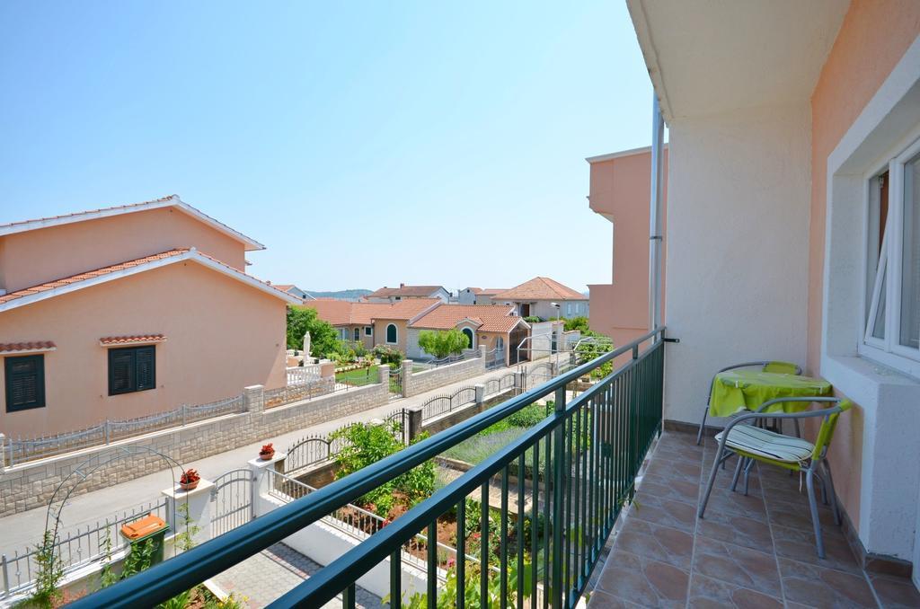 Apartment Zinka Vodice Exterior foto