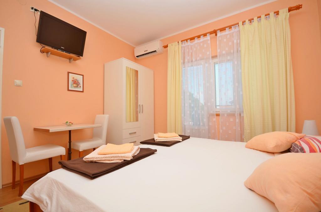 Apartment Zinka Vodice Exterior foto