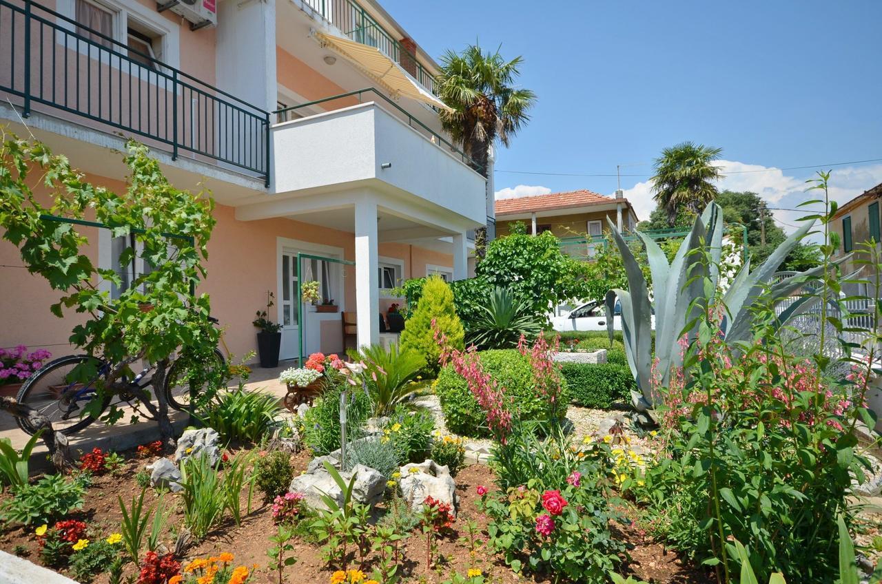 Apartment Zinka Vodice Exterior foto